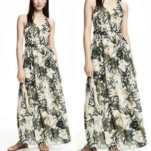 Beautiful H&M Tropical Leaf Dress